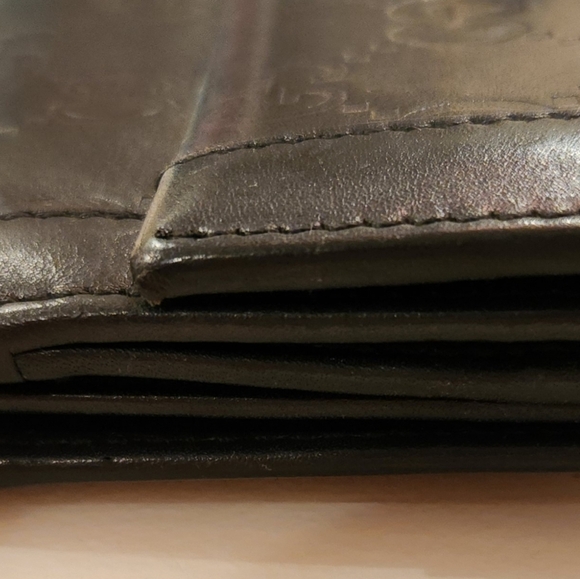 Gucci Guccissima Long Trifold snap Wallet in EUC. - Picture 5 of 16